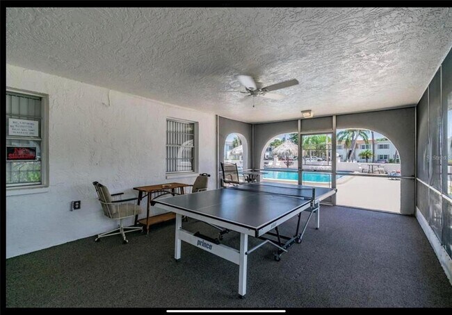 Building Photo - 239 S McMullen Booth Rd