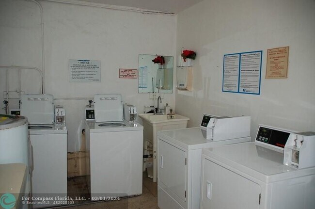 Building Photo - 600 Layne Blvd