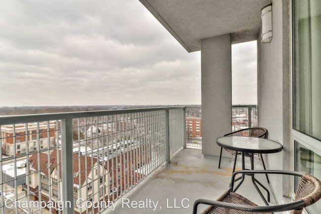 Building Photo - 1 br, 1 bath House - 301 N. Neil St. 905