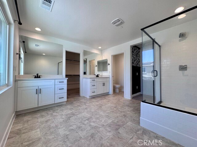 Building Photo - 34118 Willow Stone St