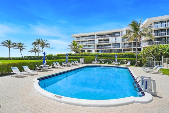 Building Photo - 3230 S Ocean Blvd