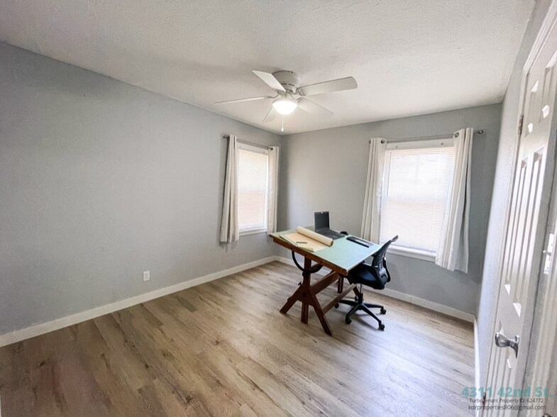 Building Photo - 4311 42nd St