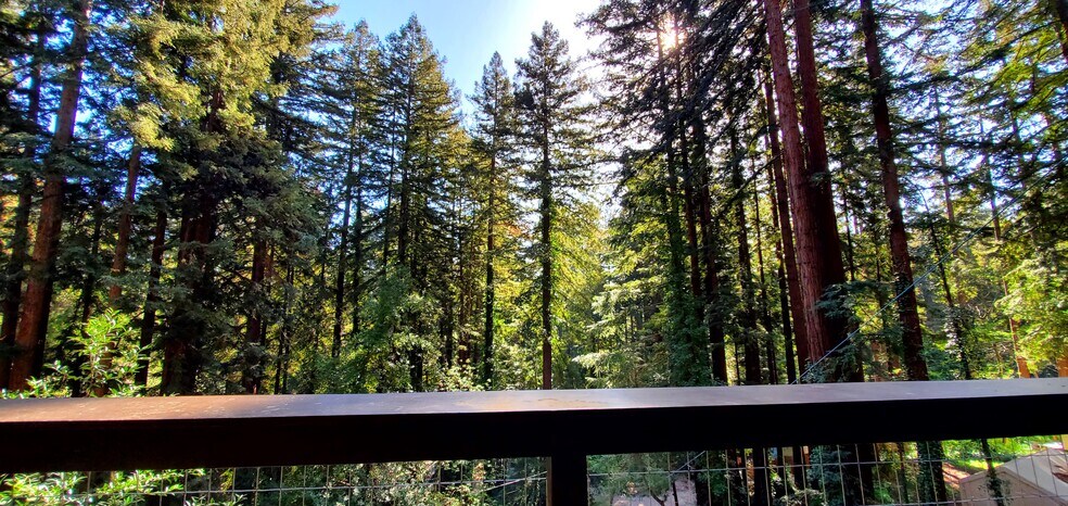 Building Photo - 787 Applewood Rd