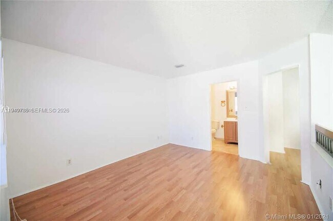 Building Photo - 10521 SW 157th Pl