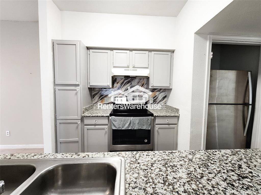 Building Photo - 14550 Fonmeadow Dr