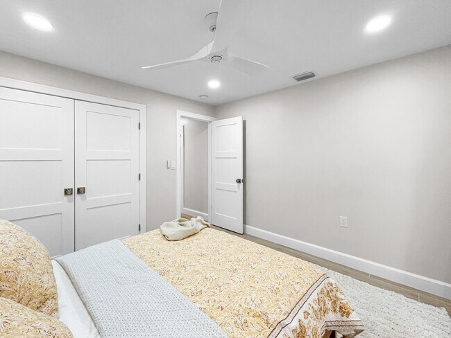 Building Photo - Luxury Waterfront Living in St. Pete Beach with Private Pool & Spa - 4 Bed | 3 Bath