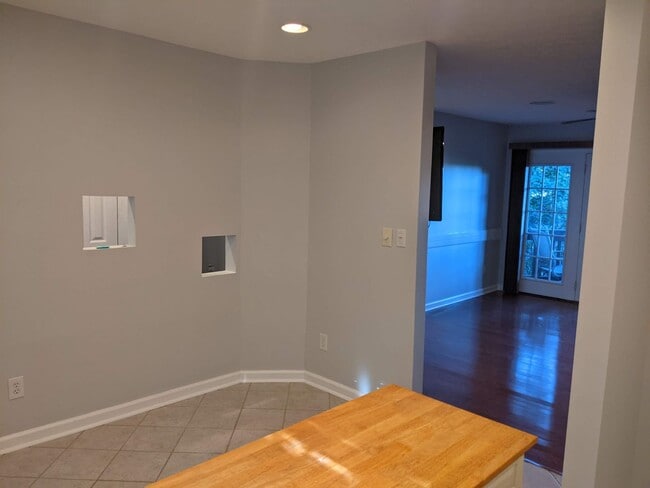 Building Photo - bamfo415