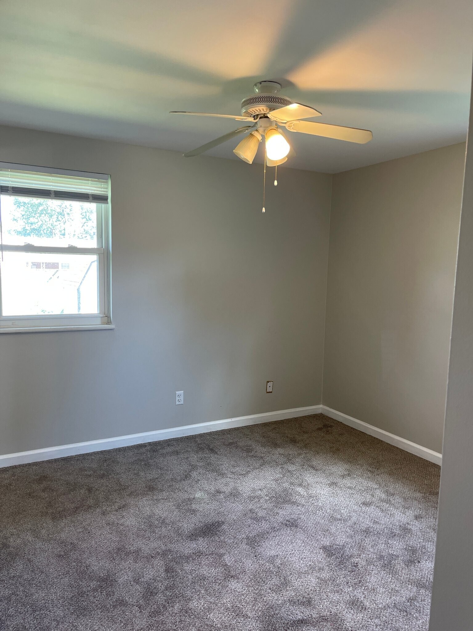 Building Photo - 7883 Sebring Dr