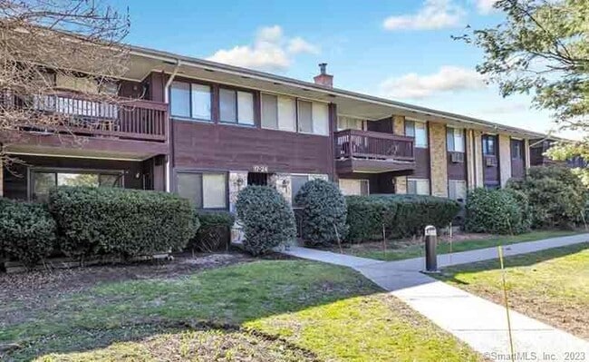 Building Photo - 154 Cold Spring Rd