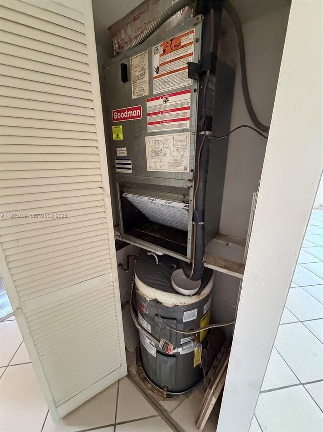 Building Photo - 1830 Dixieana St