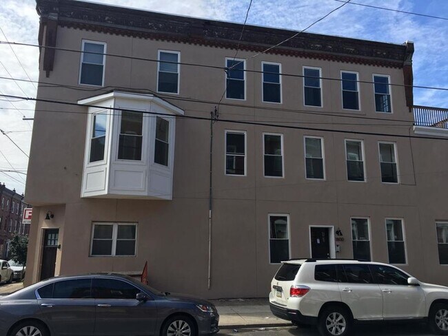 Building Photo - 1800 S 18th St