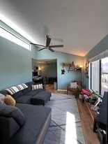 Building Photo - 4385 Georgia St