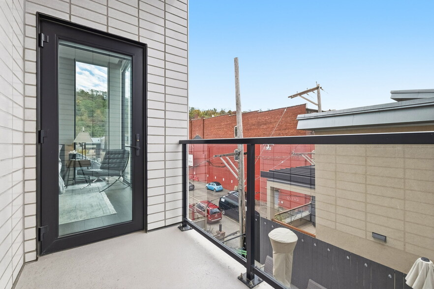 Building Photo - 2554 Smallman St