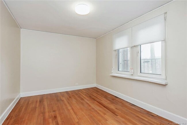 Building Photo - 69 Harney Rd