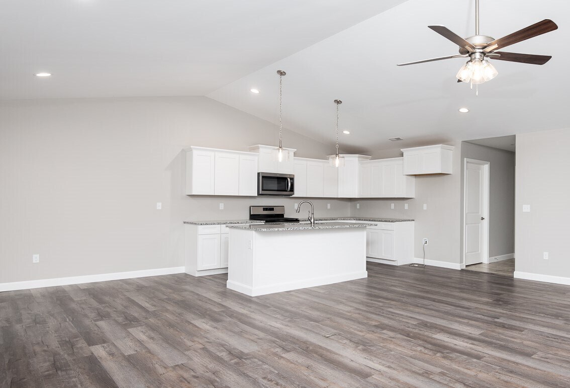 Building Photo - 12 Sonata Ln