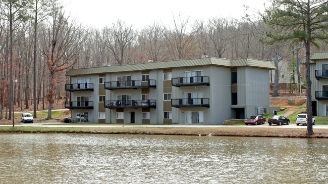 Primary Photo - Parkside Village Apartments