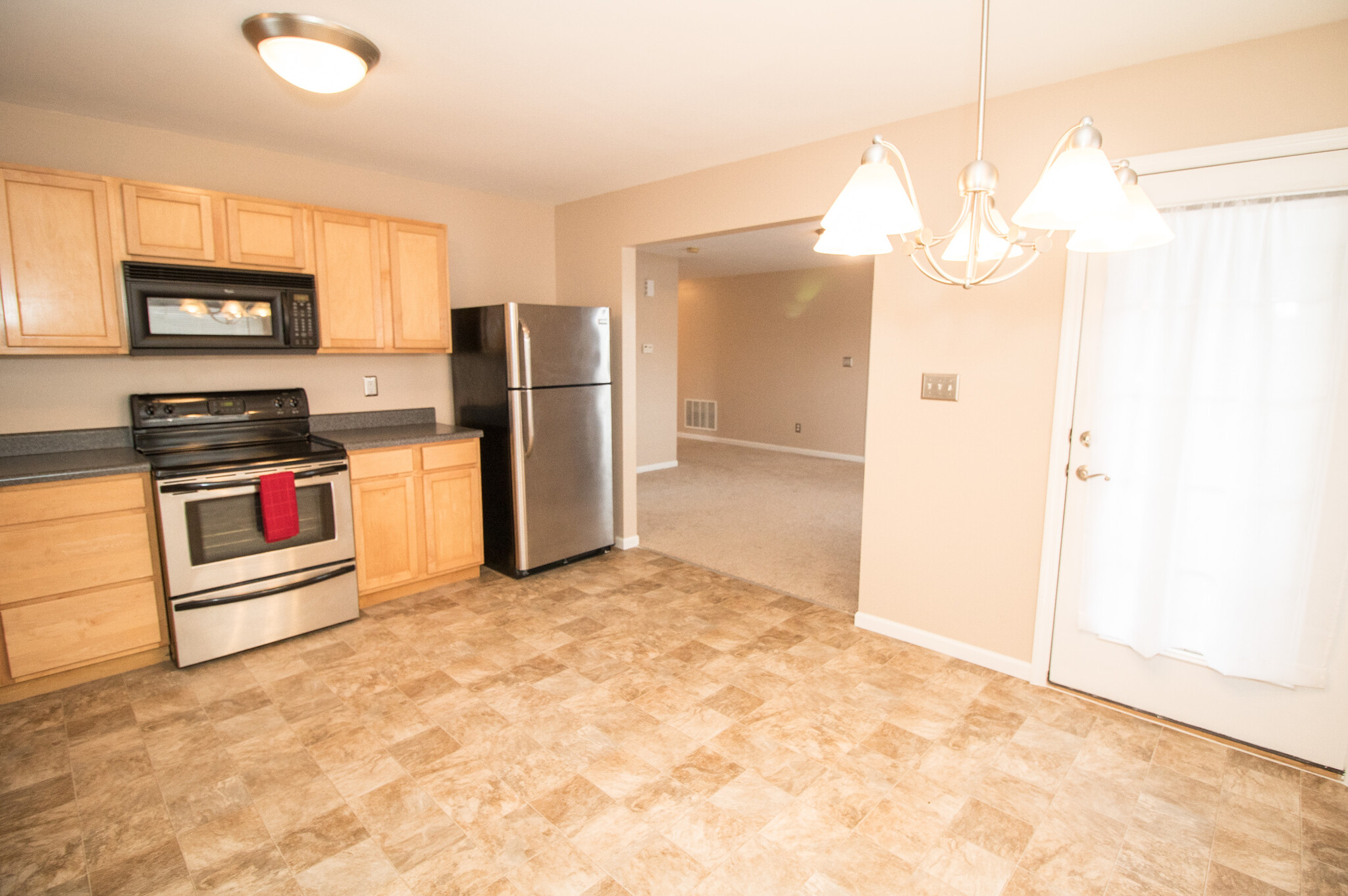 Kitchen - 406 S Church St