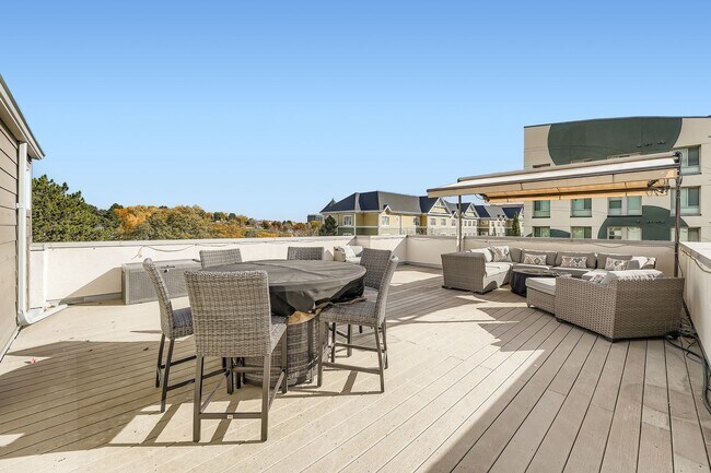 Building Photo - 177 S Harrison St