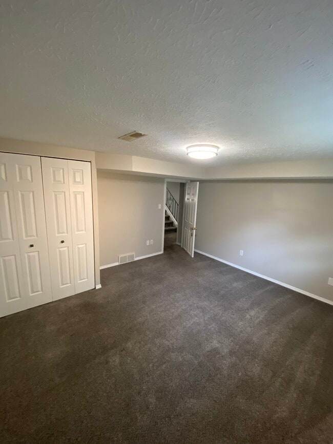 BEDROOM 4 w/ closet - 749 Howell St