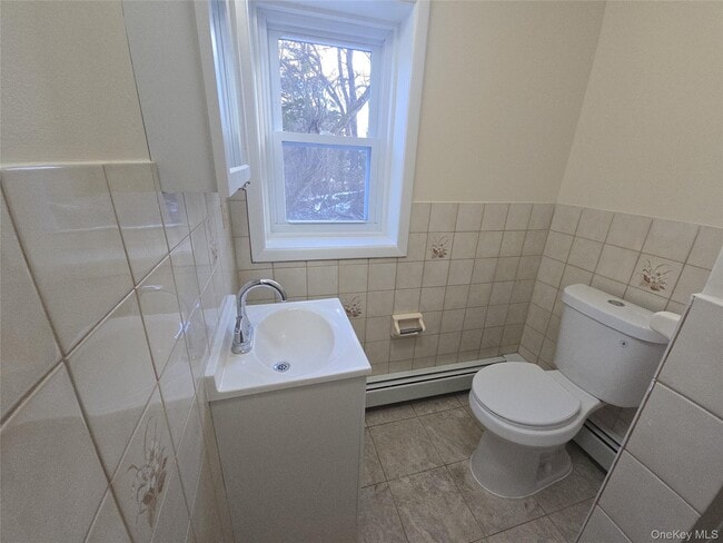 Building Photo - 91 Holloran Rd