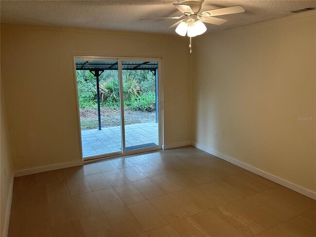 Building Photo - 2229 Adelia Blvd