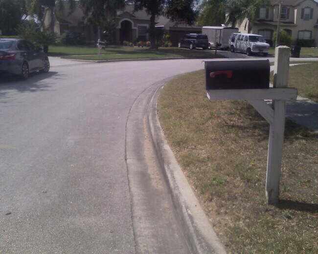 Building Photo - 2424 Cerberus Dr