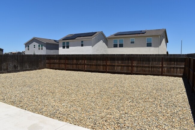 Building Photo - 781 Irma Dr