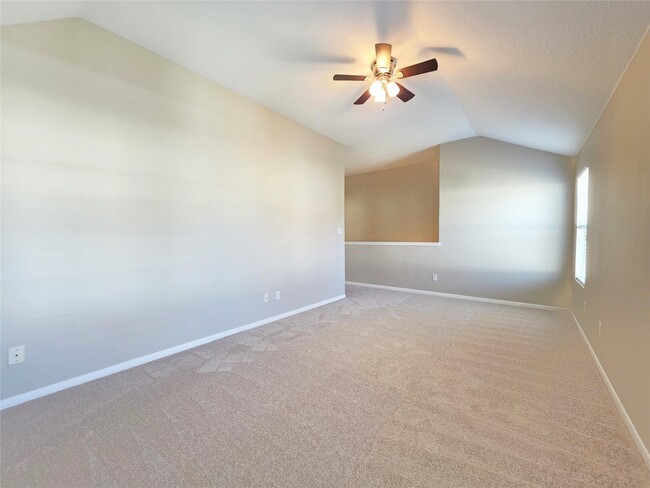 Building Photo - 12111 Carriage Oak Cir