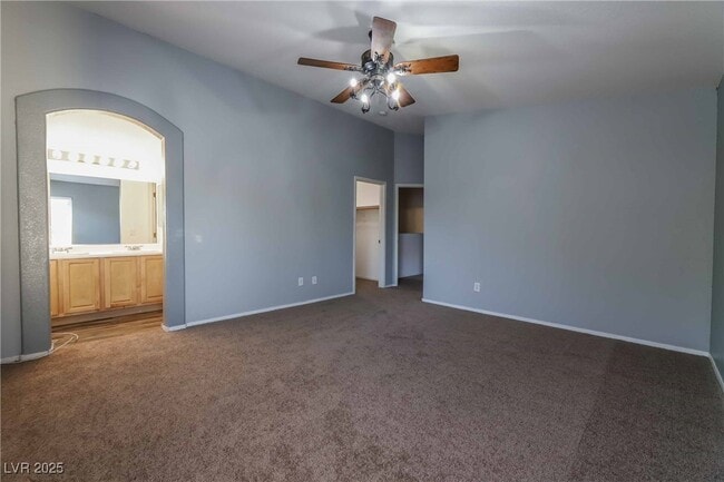 Building Photo - 2580 Land Rush Dr