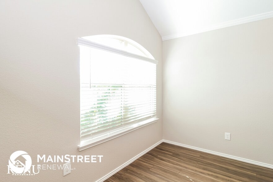 Building Photo - 416 Pollyann Trl