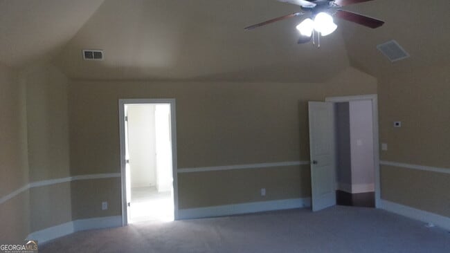 Building Photo - 125 Avondale Dr