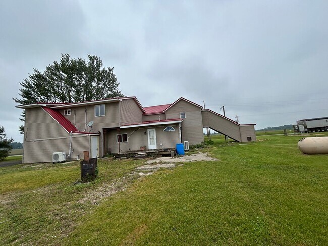 Building Photo - 5610 US-20