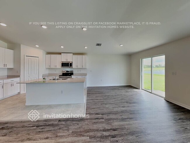 Building Photo - 4268 Palatina Way