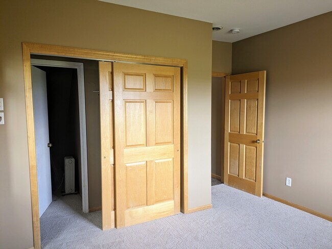 Lower Bedroom - 105 Elk Creek Drive #7