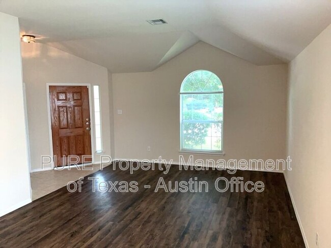 Building Photo - 406 Pecan Grove Dr