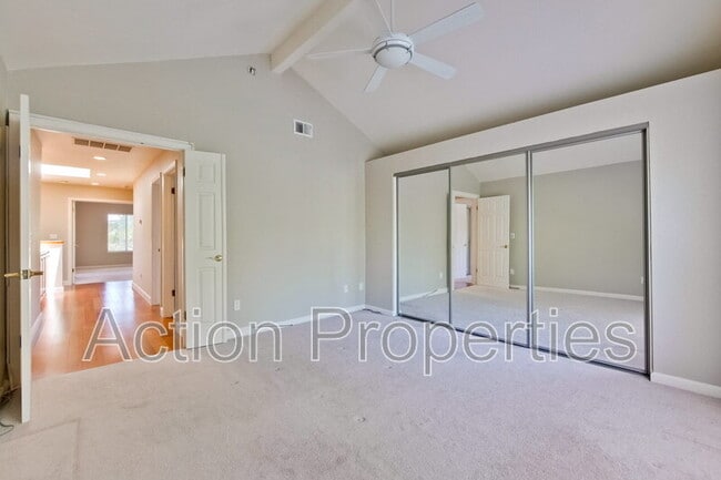 Building Photo - 11754 Ridge Creek Ct