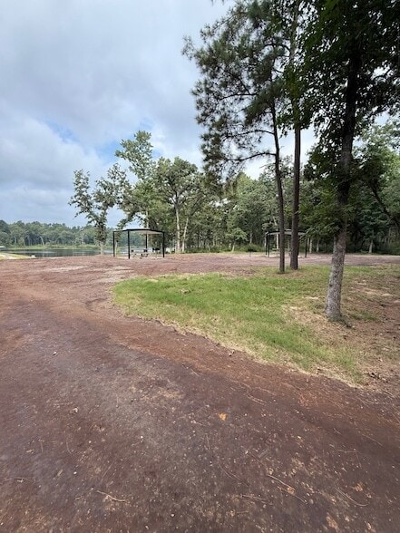 Building Photo - 1194 Private Rd 1311