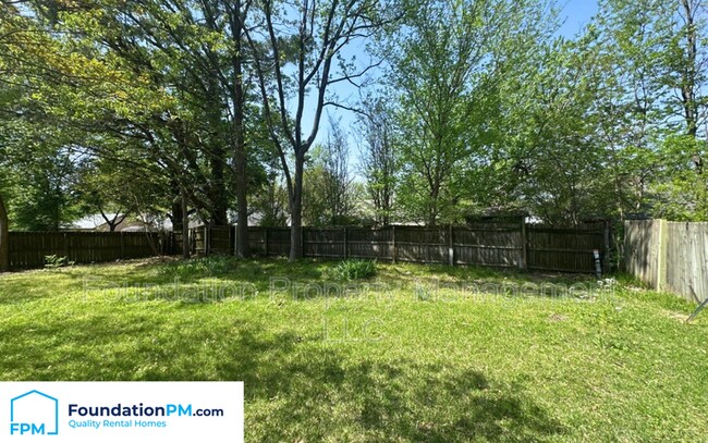 Building Photo - 8224 Timber Hill Trail