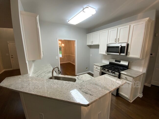 Building Photo - 7340 Lanier Cove Ct