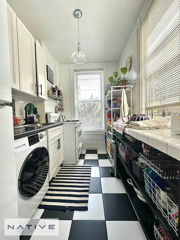 Building Photo - 0 bedroom in BROOKLYN NY 11222