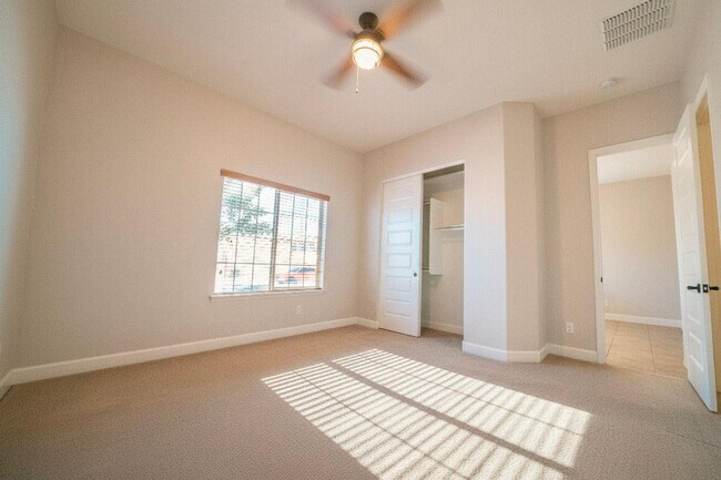 Building Photo - 30401 N 115th Dr