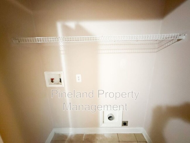 Building Photo - 2736 George Owen Rd