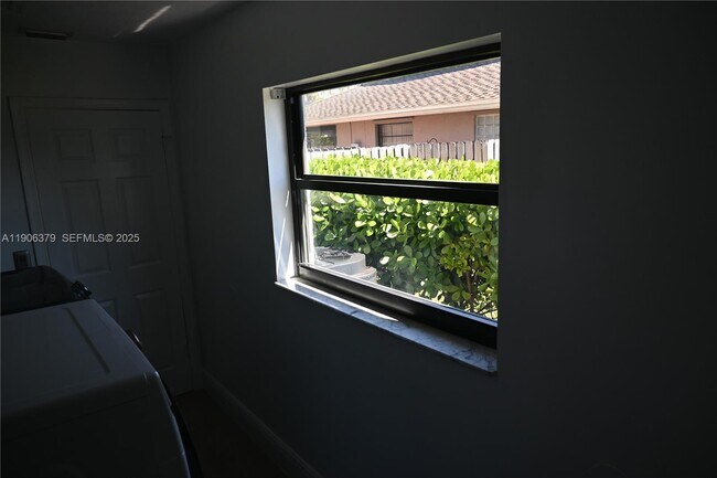 Building Photo - 14229 Stirrup Ln