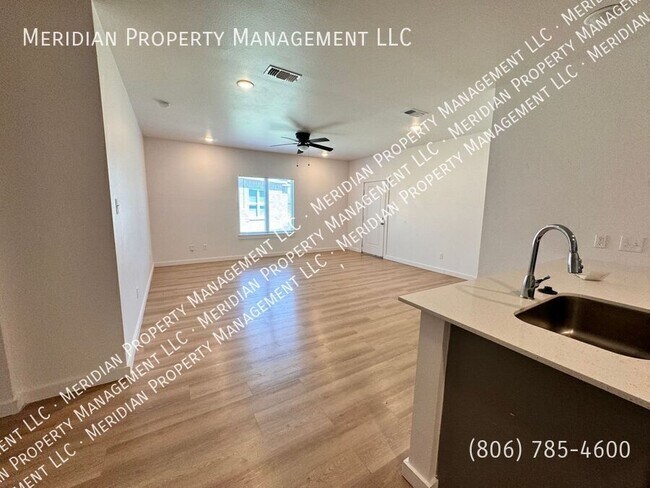 Building Photo - 5711 Kemper St