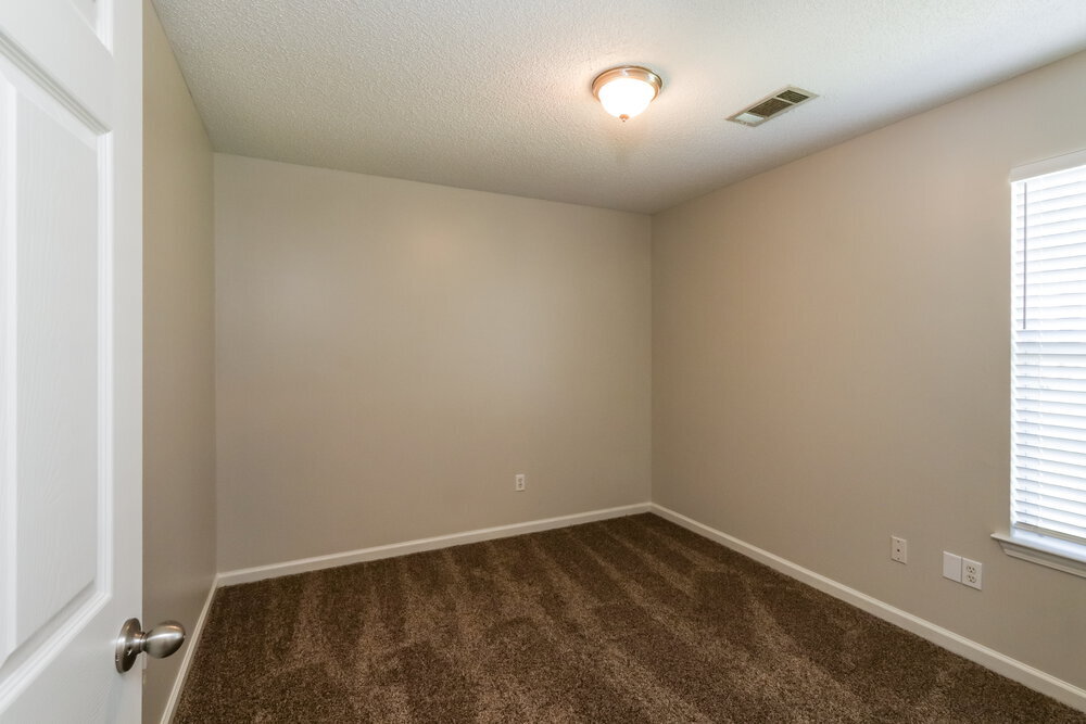 Building Photo - 10104 Cross Hill Dr