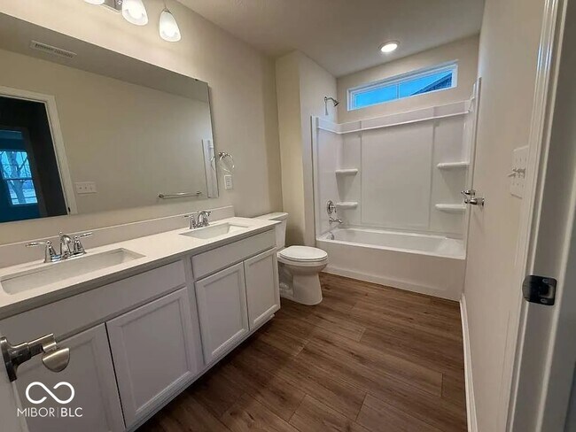 Building Photo - 6871 Seabiscuit Rd