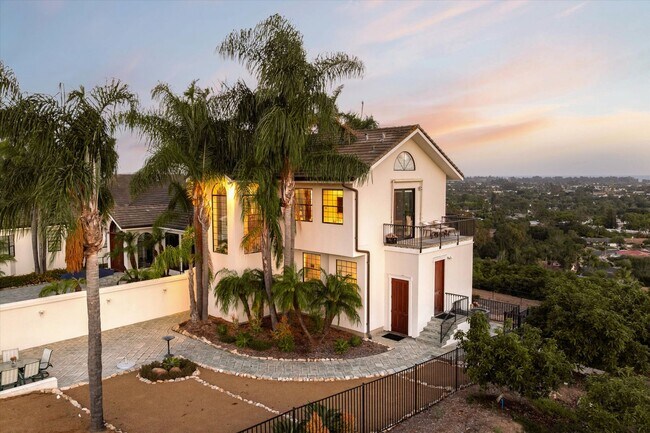 Building Photo - 6060 La Goleta Rd