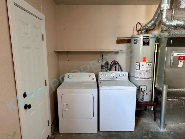 Building Photo - Charming 3-Bed Duplex in Gresham with Spacious 1100 Sq Ft Layout!