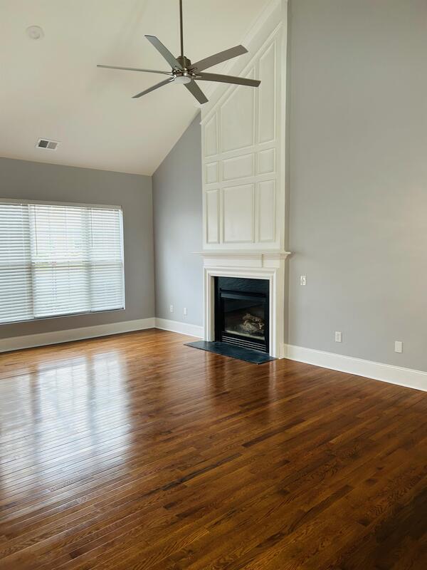 Building Photo - 305 Claybrooke Dr