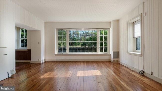 Building Photo - 1728 Sumneytown Pike